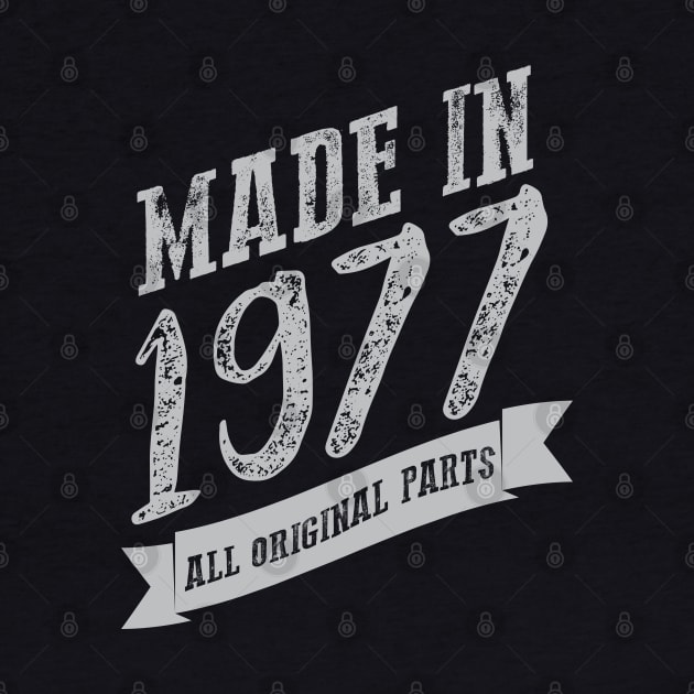 Made in 1977 all original silver by variantees